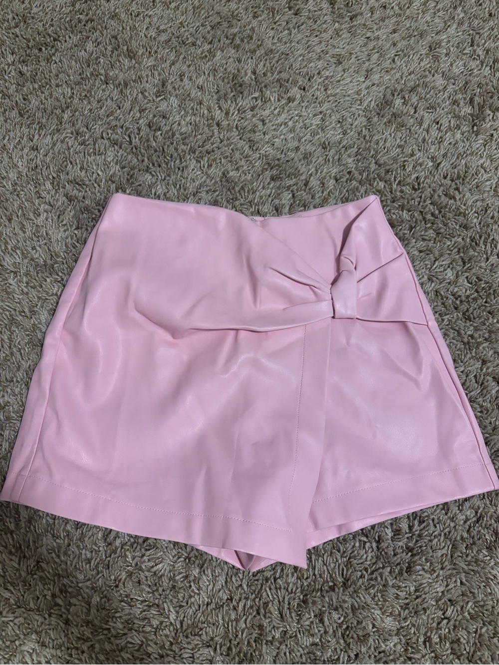 Francesca's Collections Pink Knot Faux Leather Skirt